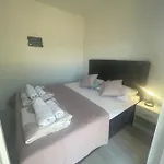 Apartment Iva *