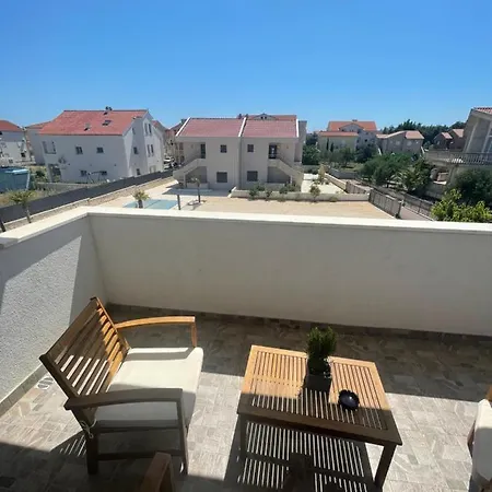 Iva דירה *