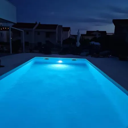 Iva Apartment *