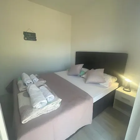 Apartment Iva *