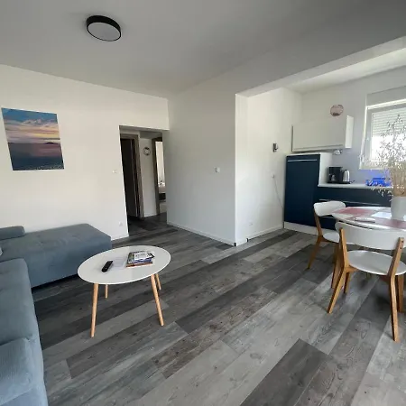 Apartment Iva *