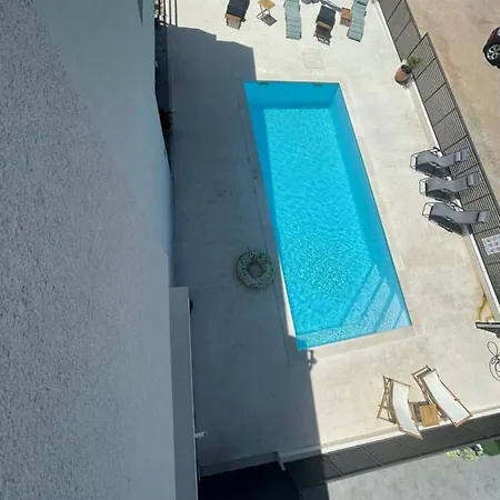 Iva Apartment *