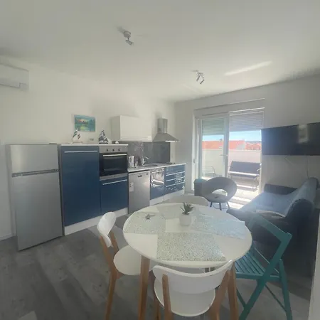 Iva Apartment *